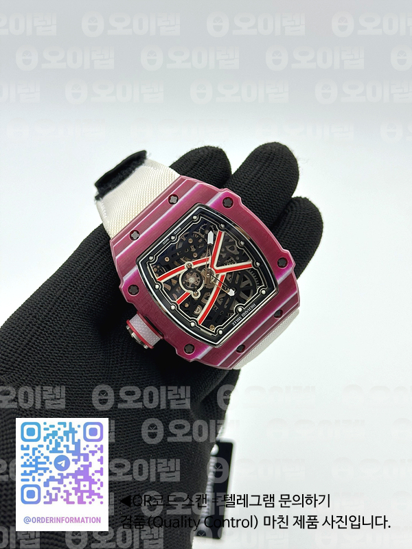 리차드밀 RM67-02 하이점프 스켈레톤다이얼 화이트나일론스트랩 RM 67-02 High Jump Skeleton Dial on White Nylon Strap 6T51 출고 전 실물 검수사진 4