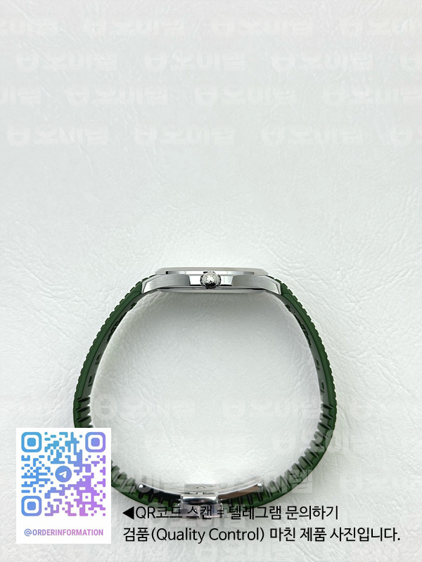 KM공장 파텍필립 아쿠아넛 5167 스틸 그린다이얼 러버스트랩 Aquanaut 5167 SS Green Textured Dial on Green Rubber Strap A324 출고 전 실물 검수사진 9