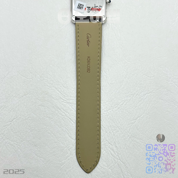 AF공장 까르띠에 탱크솔로 27MM 스틸 화이트다이얼 블랙크로커다일스트랩 출고 전 실물 검수사진 10