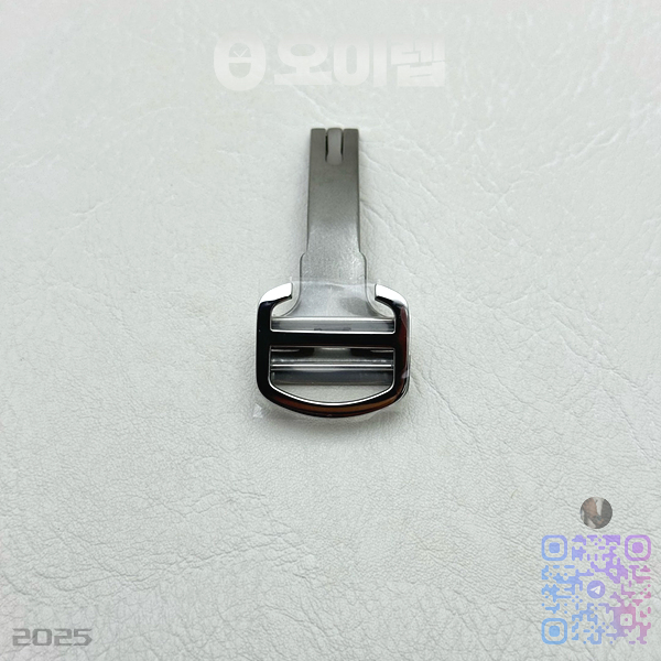 AF공장 까르띠에 탱크솔로 27MM 스틸 화이트다이얼 블랙크로커다일스트랩 출고 전 실물 검수사진 13