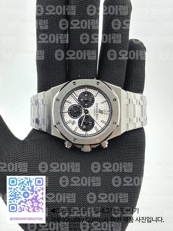 om공장 오데마피게 로얄오크 크로노그래프 26331ST 스틸 화이트앤블랙다이얼 브레이슬릿 Royal Oak Chrono 26331ST SS White/Black Dial on SS Bracelet A7750 출고 전 실물 검수사진 4