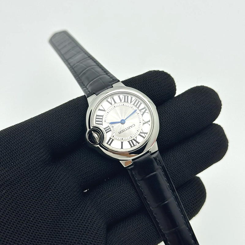 AF공장 까르띠에 발롱블루 33MM 스틸 블랙크로커다일스트랩 Ballon Bleu 33mm SS White Textured Dial on Black Crocodile Strap Jap Quartz 출고 전 실물 검수사진 4