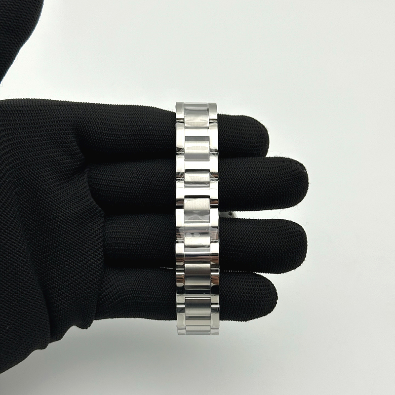 AF공장 까르띠에 발롱블루 33MM 스틸 Ballon Bleu 33mm SS White Textured Dial on SS Bracelet Jap Quartz 출고 전 실물 검수사진 6