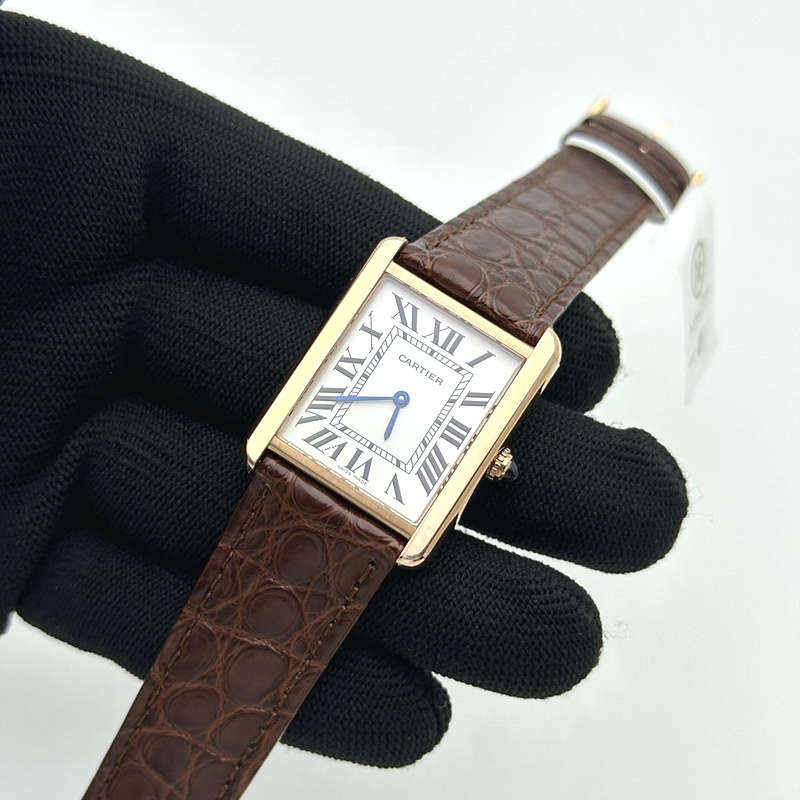 AF공장 까르띠에 탱크솔로 27 라지 로즈골드금장 화이트다이얼 가죽스트랩 TANK SOLO LADIES 27MM RG WHITE DIAL ON BROWN LEATHER STRAP RONDA QUARTZ 출고 전 실물 검수사진 3