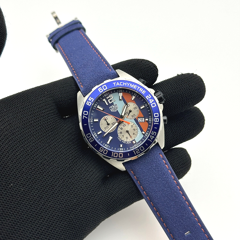 태그호이어 포뮬러1 43MM  쿼츠 TAG Heuer Formula 1 Gulf GULF Edition 출고 전 실물 검수사진 4