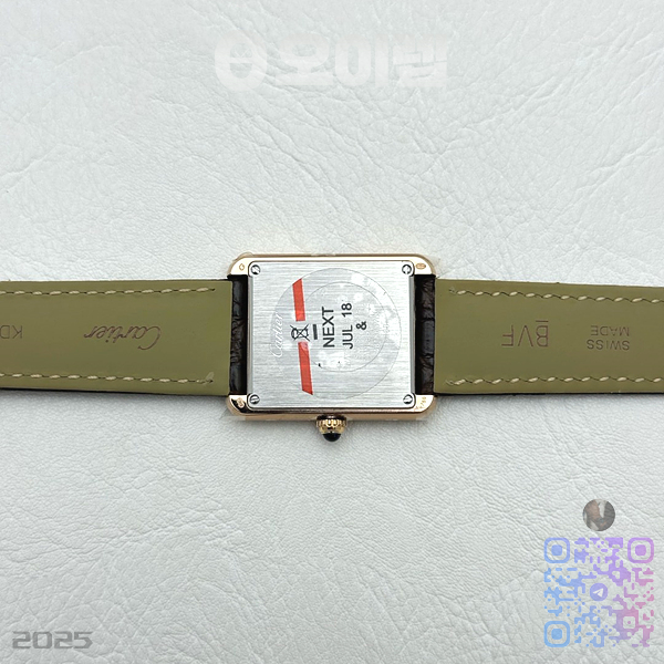 K11공장 까르띠에 로즈골드금통 탱크솔로 24MM 악어가죽스트랩 Tank Solo 24mm K11F RG White Dial on Brown Leather Strap Ronda Quartz 출고 전 실물 검수사진 12