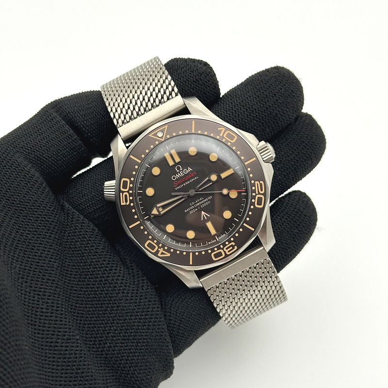VS공장 오메가 씨마스터 다이버 300M 노타임투다이 007에디션 블랙다이얼 매쉬스트랩 v4 NTTD Seamaster 300 "No Time to Die" Limited Edition VSF 1:1 Best Edition on Titanium Mesh Bracelet A8806 V5 출고 전 실물 검수사진 2