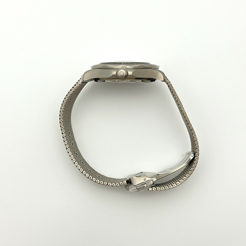 VS공장 오메가 씨마스터 다이버 300M 노타임투다이 007에디션 블랙다이얼 매쉬스트랩 v4 NTTD Seamaster 300 "No Time to Die" Limited Edition VSF 1:1 Best Edition on Titanium Mesh Bracelet A8806 V5 출고 전 실물 검수사진 6