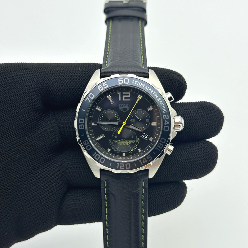 XT공장 F1 블랙다이얼 쿼츠 Tag F1 Aston Martin Chrono SS/LE Black XTF Swiss Qtz 출고 전 실물 검수사진 3