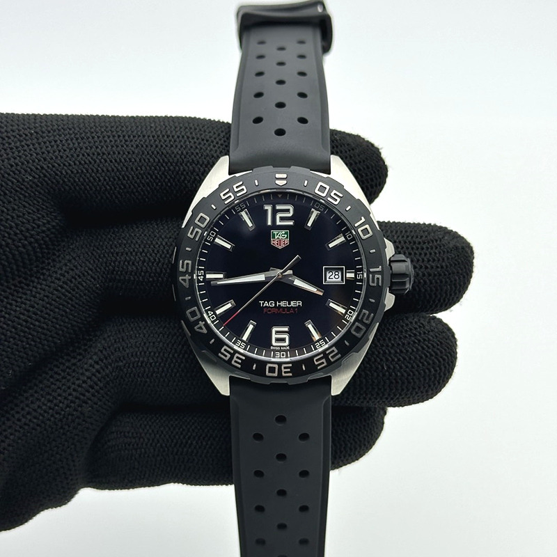 XT공장 포뮬러1 블랙다이얼 러버 쿼츠 Tag Heuer Formula 1 SS/RU Black XTF Swiss Qtz 출고 전 실물 검수사진 3