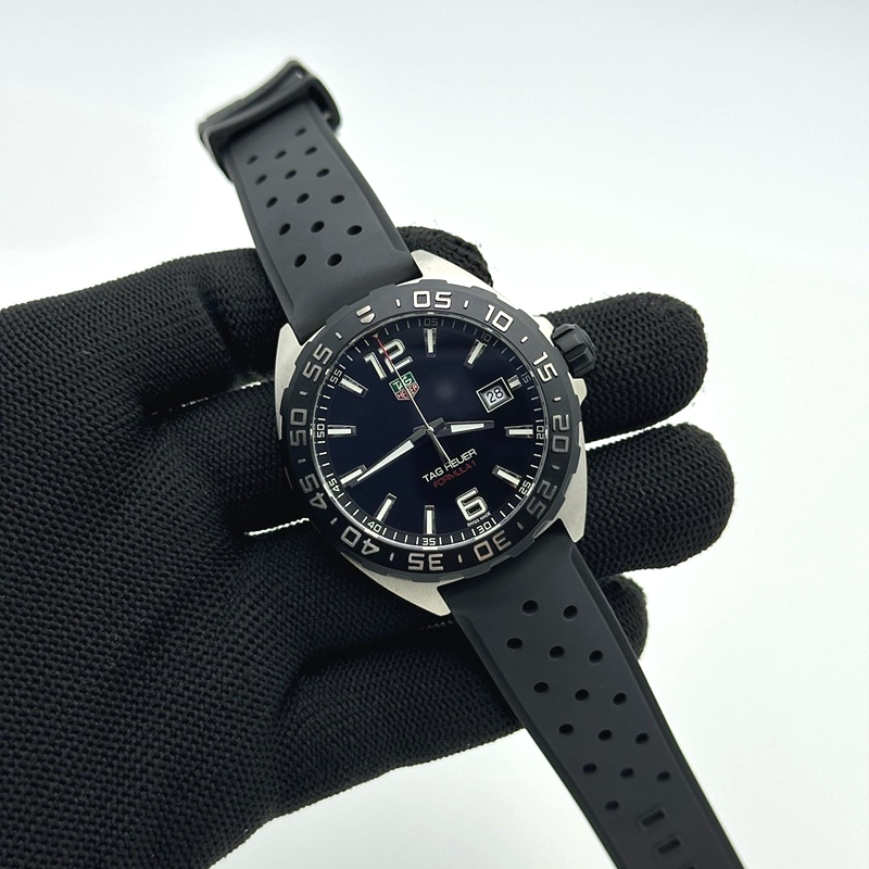 XT공장 포뮬러1 블랙다이얼 러버 쿼츠 Tag Heuer Formula 1 SS/RU Black XTF Swiss Qtz 출고 전 실물 검수사진 4