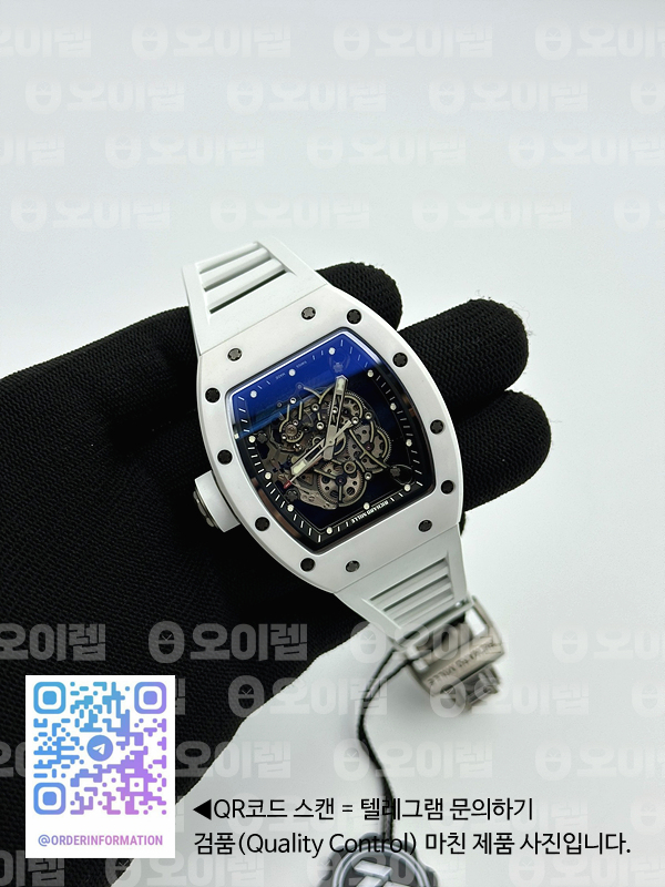 ZF공장 RM055 세라믹 스켈레톤다이얼 러버 RM055 Ti White Ceramic ZF 1:1 Best Edition Skeleton Dial on White Rubber Strap NH05A 출고 전 실물 검수사진 4