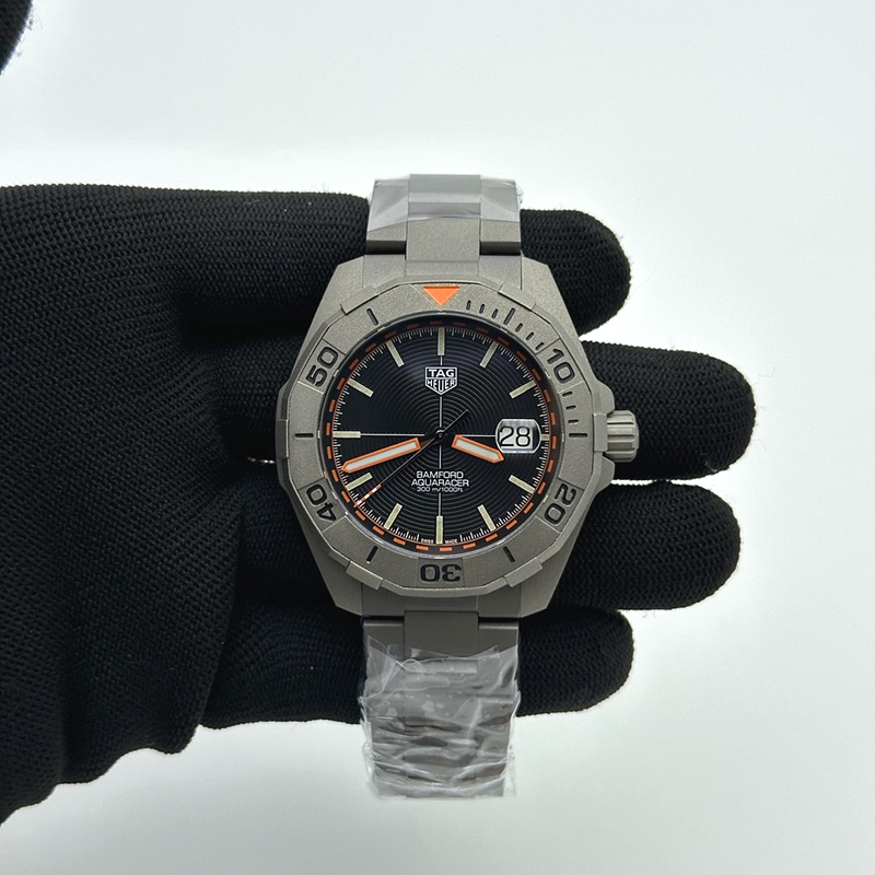 XT공장 태그호이어 아쿠아레이서 X 뱀포드 스틸 블랙다이얼 브레이슬릿 Aquaracer X Bamford SS/SS Black XTF SW200 출고 전 실물 검수사진 3