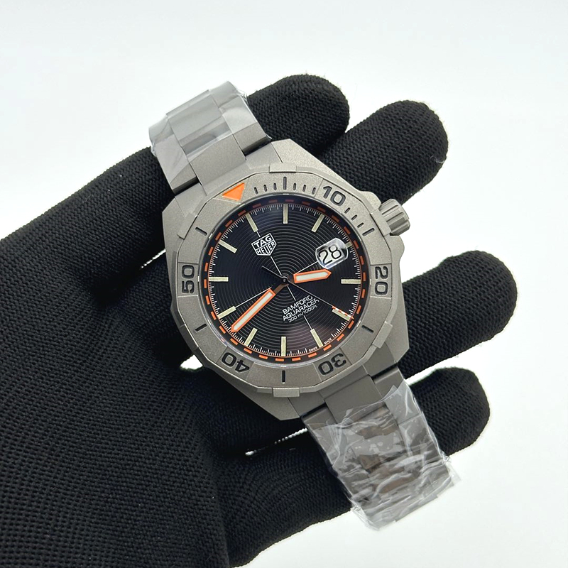 XT공장 태그호이어 아쿠아레이서 X 뱀포드 스틸 블랙다이얼 브레이슬릿 Aquaracer X Bamford SS/SS Black XTF SW200 출고 전 실물 검수사진 4
