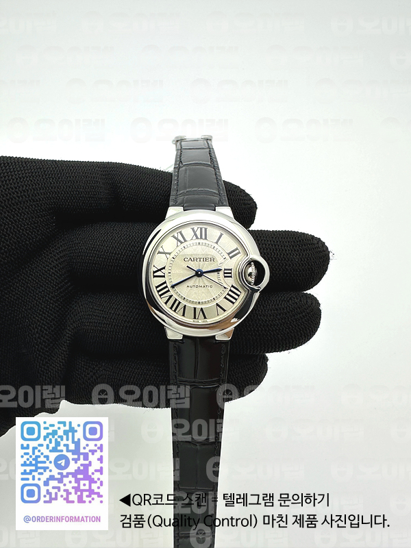 3K공장 까르띠에 발롱블루 33 오토메틱 스틸 화이트다이얼 가죽스트랩 Ballon Bleu 33mm SS 3KF 1:1 Best Edition White Dial on Black Leather Strap A076 출고 전 실물 검수사진 1