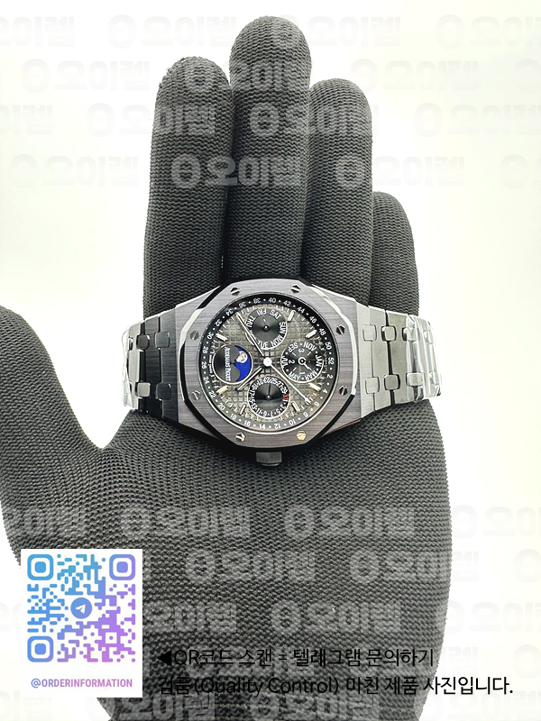 APS공장 오데마피게 로얄오크 퍼페츄얼캘린더 풀블랙세라믹 브레이슬릿 Royal Oak Perpetual Calendar 26579CE Black Ceramic APSF Best Edition on Black Ceramic Bracelet A5134 V3 출고 전 실물 검수사진 2
