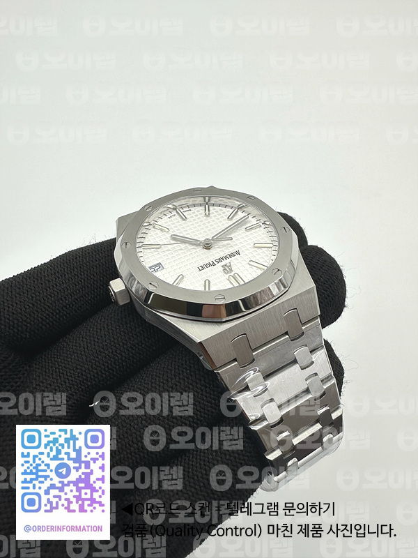 IP공장 오데마피게 로얄오크 15500 스틸 화이트다이얼 브레이슬릿 Royal Oak 41mm 15500 SS/SS White IPF A4302 출고 전 실물 검수사진 7