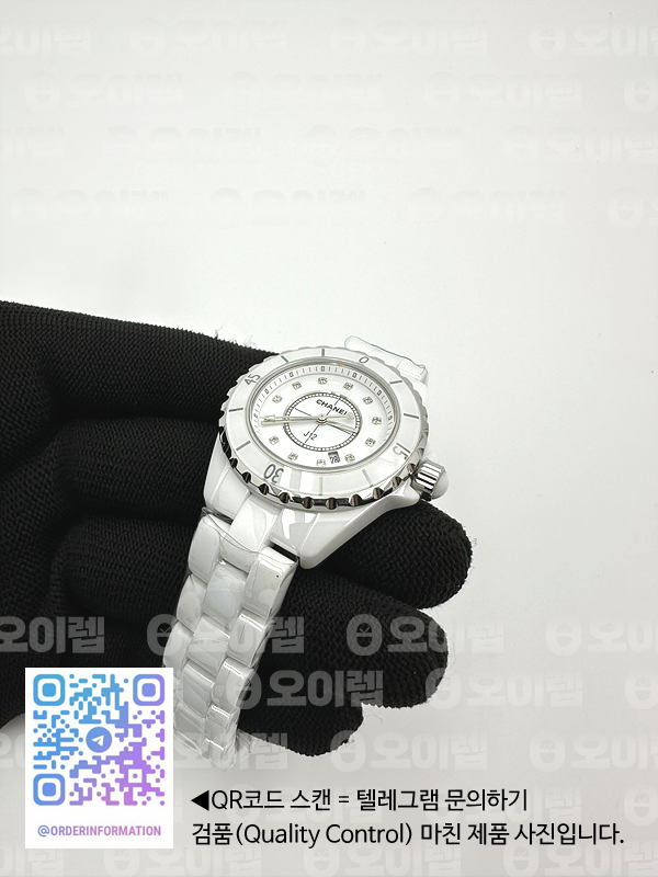 XF공장 샤넬 J12 화이트다이얼 다이아몬드인덱스 33mm 여성용 J-12 Ladies 33mm CER/CER Wht/Dia XF Sw Qtz 출고 전 실물 검수사진 6