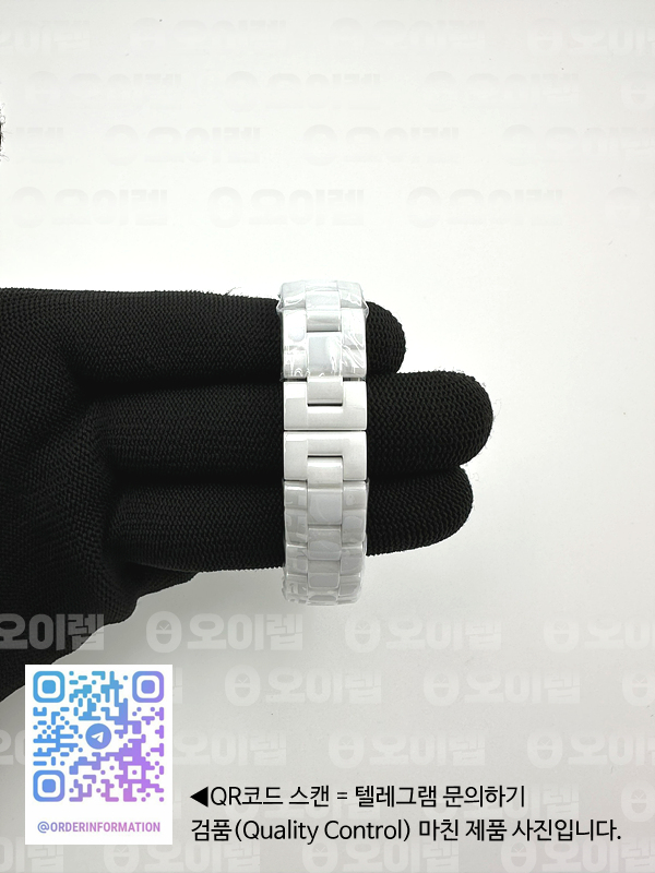 XF공장 샤넬 J12 화이트다이얼 다이아몬드인덱스 33mm 여성용 J-12 Ladies 33mm CER/CER Wht/Dia XF Sw Qtz 출고 전 실물 검수사진 11