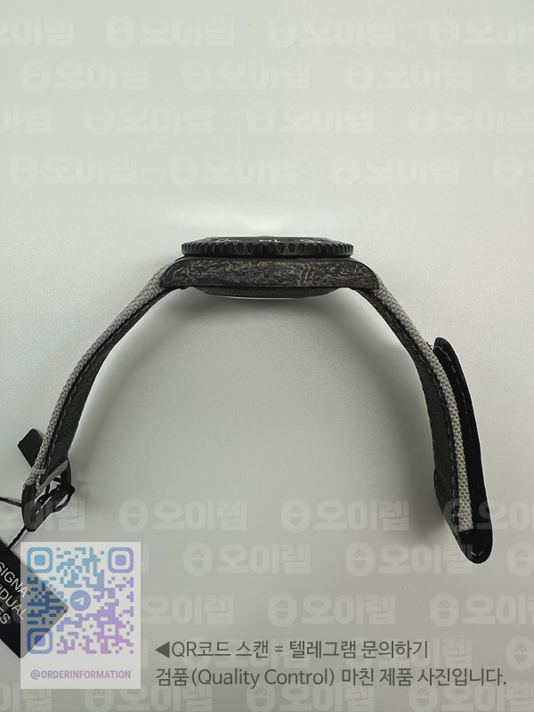 DIW공장 롤렉스 GMT마스터 커스텀 카본케이스 카본다이얼 화이트나일론스트랩 GMT Carbon DIWF Best Edition Black Carbon Dial on White Nylon Strap SA3285 CHS V2 출고 전 실물 검수사진 8