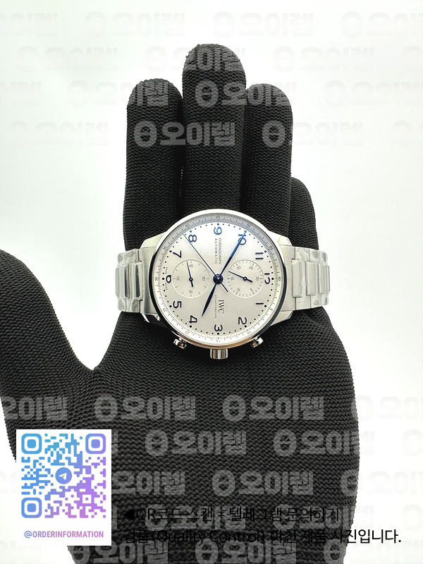 AZ공장 IWC 포르투기저 화이트다이얼 브레이슬릿 3716 Portuguese Chrono IW3716 SS AZF 1:1 Best Edition White Dial Blue Markers on SS Bracelet A69355 출고 전 실물 검수사진 2