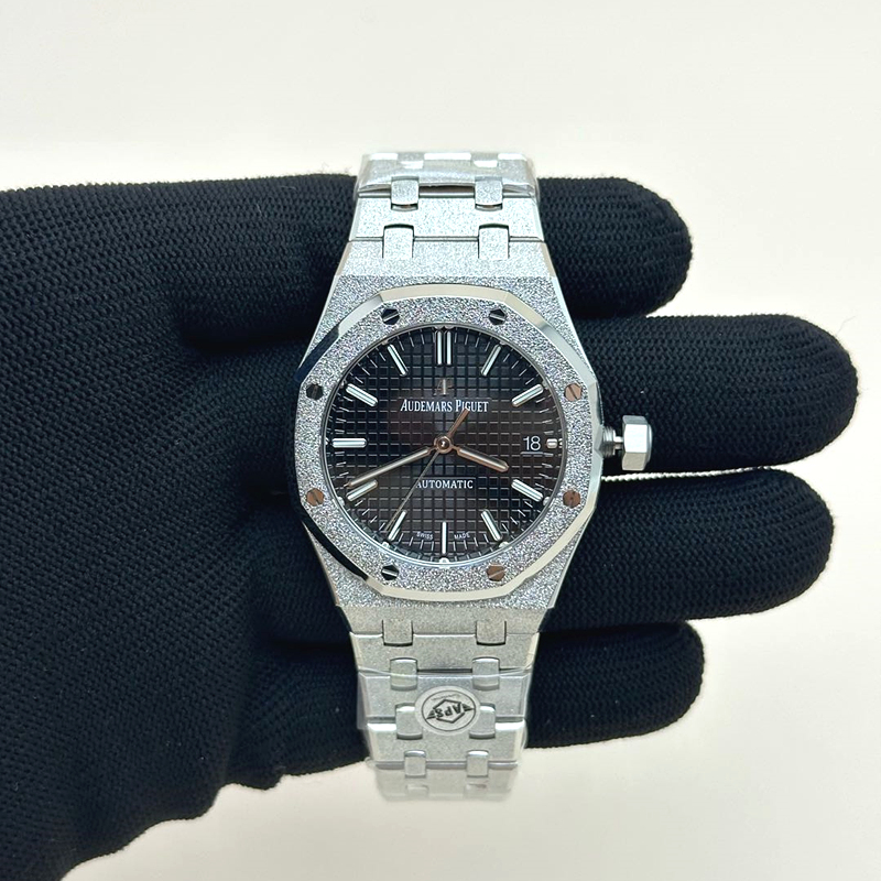 APS공장 오데마피게 로얄오크15454 프로스티드골드 새틴폴리싱 스틸 블랙다이얼 Royal Oak 37mm 15454 Frosted SS APSF 1:1 Best Edition Black Textured Dial on Frosted SS Bracelet SA3120 Super Clone 출고 전 실물 검수사진 2