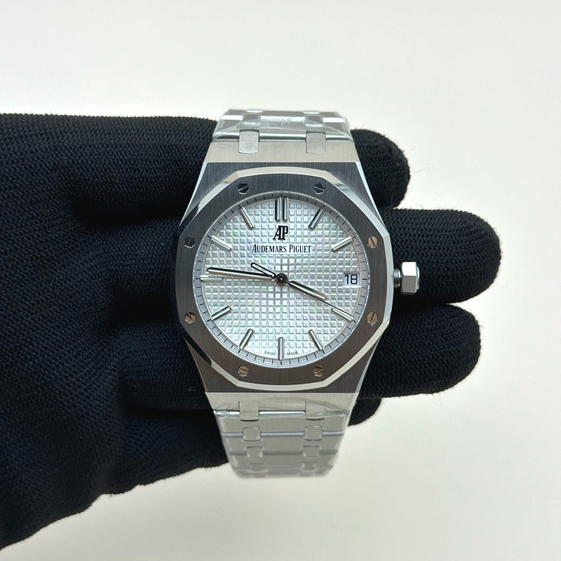SF공장 오데마피게 로얄오크 15500 스틸 화이트다이얼 브레이슬릿 Royal Oak 41mm 15500 SS SF 1:1 Best Edition White Dial on SS Bracelet SA4302 Super Clone 출고 전 실물 검수사진 2