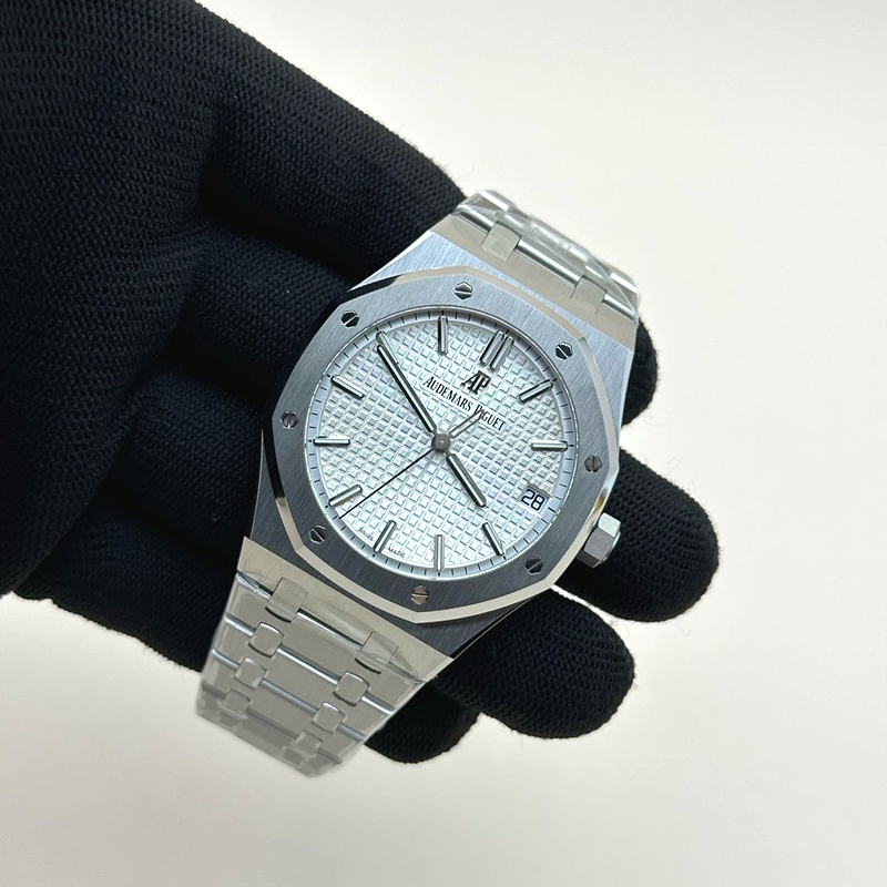 SF공장 오데마피게 로얄오크 15500 스틸 화이트다이얼 브레이슬릿 Royal Oak 41mm 15500 SS SF 1:1 Best Edition White Dial on SS Bracelet SA4302 Super Clone 출고 전 실물 검수사진 5