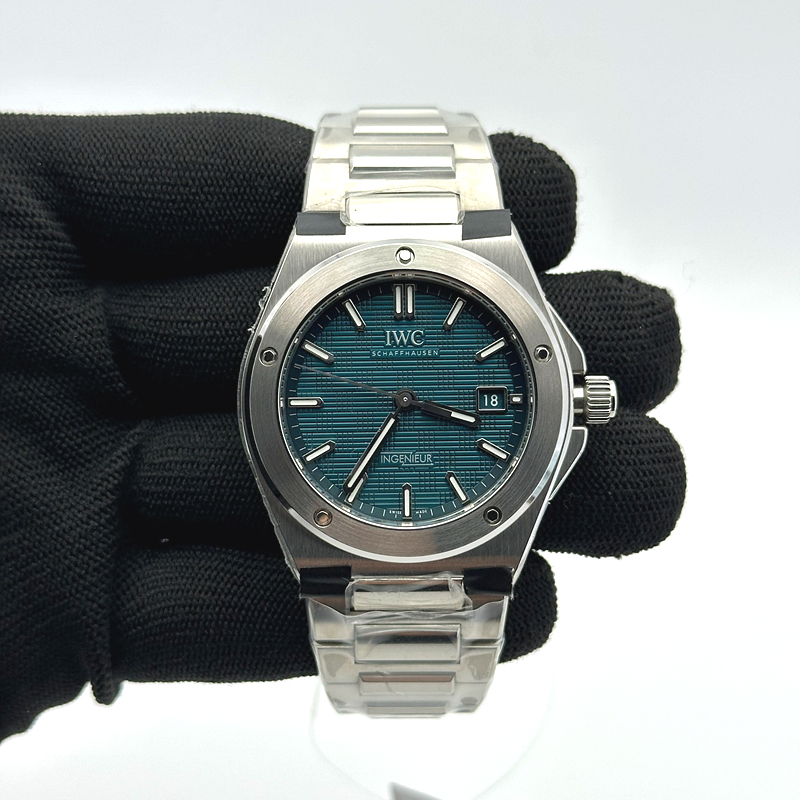 V7공장 IWC 인제니어 그린다이얼 브레이슬릿 출고 전 실물 검수사진 2