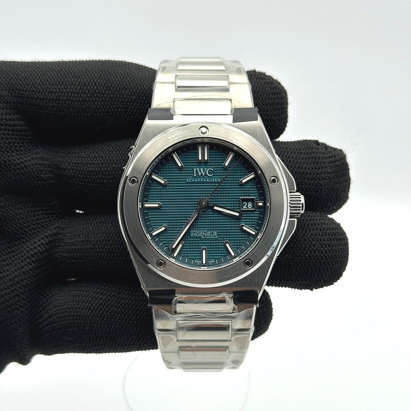 V7공장 IWC 인제니어 그린다이얼 브레이슬릿 출고 전 실물 검수사진 3