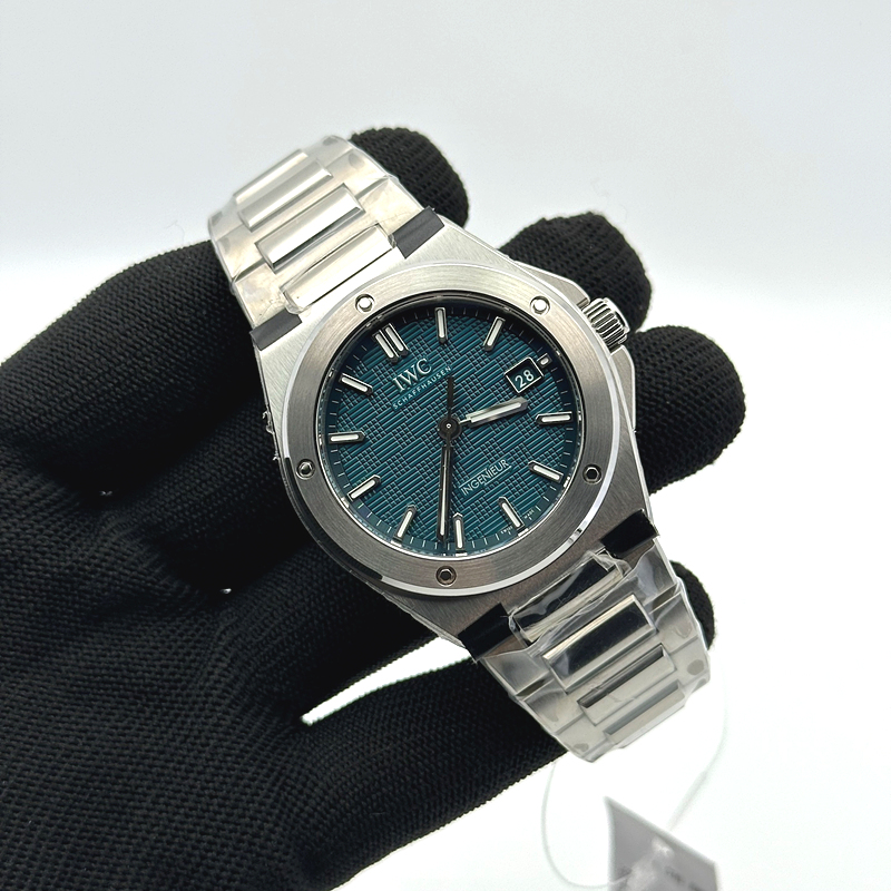 V7공장 IWC 인제니어 그린다이얼 브레이슬릿 출고 전 실물 검수사진 4