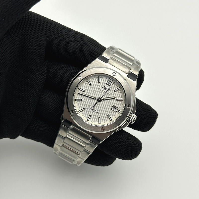 V7공장 IWC 인제니어 실버다이얼 브레이슬릿 출고 전 실물 검수사진 5