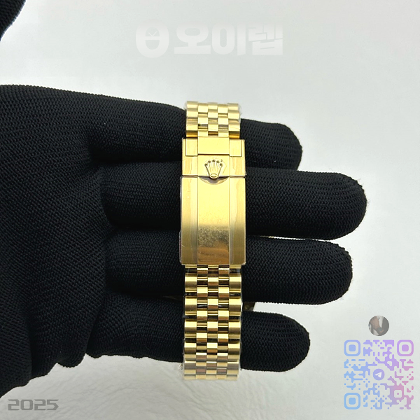 CLEAN공장 롤렉스 GMT마스터2 기네스 옐로우골드금통 블랙다이얼 쥬빌레브레이슬릿 클린공장 GMT Master II 126718 GRNR Clean 1:1 Best Edition Black Dial on YG Jubilee Bracelet DD3285 CHS 출고 전 실물 검수사진 7