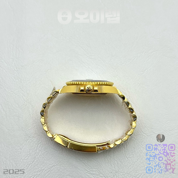CLEAN공장 롤렉스 GMT마스터2 기네스 옐로우골드금통 블랙다이얼 쥬빌레브레이슬릿 클린공장 GMT Master II 126718 GRNR Clean 1:1 Best Edition Black Dial on YG Jubilee Bracelet DD3285 CHS 출고 전 실물 검수사진 10