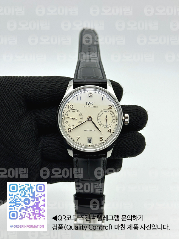 APS공장 IWC 포르투기저 오토메틱 스틸 화이트다이얼 블랙가죽스트랩 Portugieser Automatic 42mm SS APSF 1:1 Best Edition White Dial RG Marker on Black Leather Strap A52011 출고 전 실물 검수사진 2