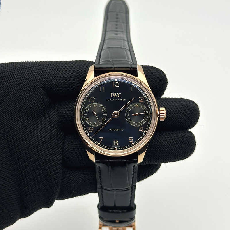 APS공장 IWC 포르투기저 오토메틱 로즈골드금통 블랙다이얼 블랙가죽스트랩 Portugieser Automatic 42mm RG APSF 1:1 Best Edition Black Dial on Black Leather Strap A52010 출고 전 실물 검수사진 2