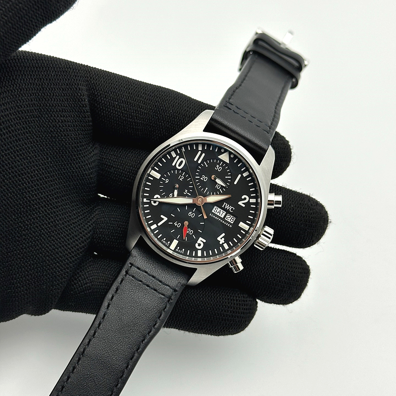APS공장 IWC 파일럿 크로노그래프 388101 블랙다이얼 블랙가죽스트랩 출고 전 실물 검수사진 5